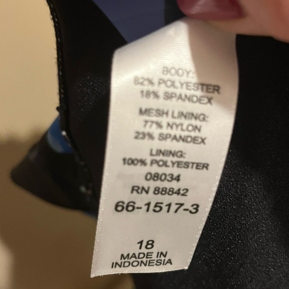 Swimsuits for All Chlorine Resistant H-Back Sarong Front One Piece, size 18 - Picture 7 of 7